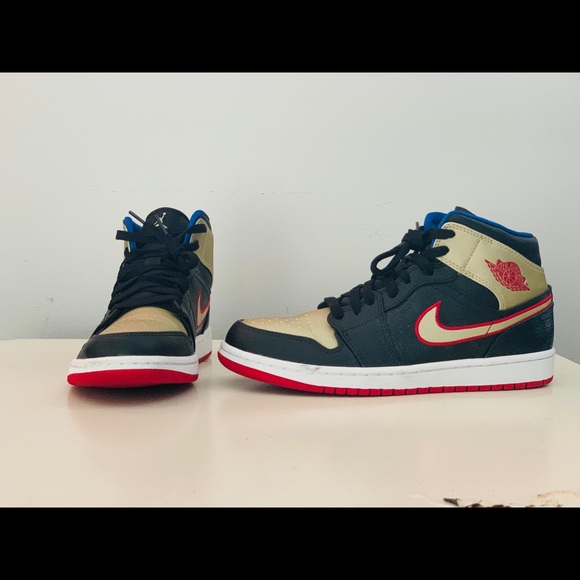 2013 Air Jordan 1 mid black, Gold, Red main image 5